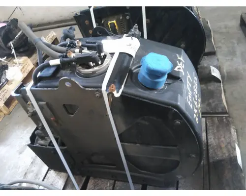 INTERNATIONAL PROSTAR 122 DEF TANK