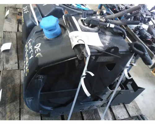 INTERNATIONAL PROSTAR 122 DEF TANK