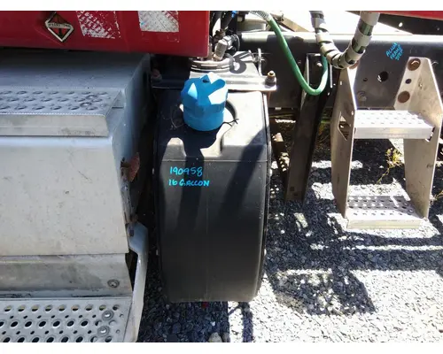 INTERNATIONAL PROSTAR 122 DEF TANK