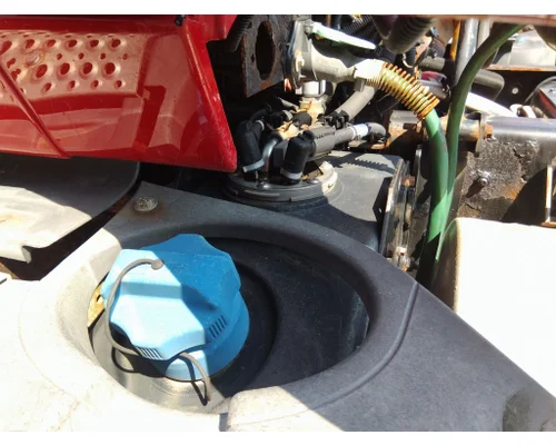 INTERNATIONAL PROSTAR 122 DEF TANK