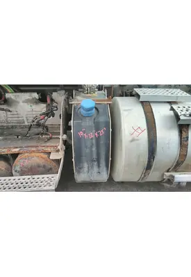 INTERNATIONAL PROSTAR 122 DEF TANK