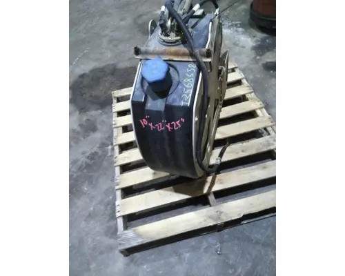 INTERNATIONAL PROSTAR 122 DEF TANK