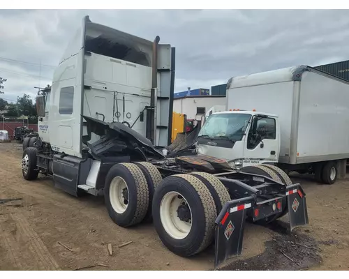 INTERNATIONAL PROSTAR 122 DISMANTLED TRUCK