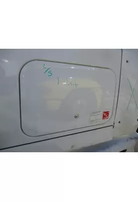 INTERNATIONAL PROSTAR 122 DOOR, COMPARTMENT