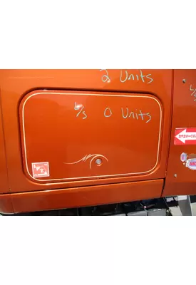 INTERNATIONAL PROSTAR 122 DOOR, COMPARTMENT