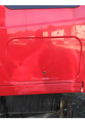 INTERNATIONAL PROSTAR 122 DOOR, COMPARTMENT