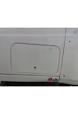 INTERNATIONAL PROSTAR 122 DOOR, COMPARTMENT