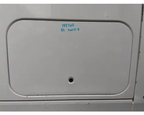 INTERNATIONAL PROSTAR 122 DOOR, COMPARTMENT