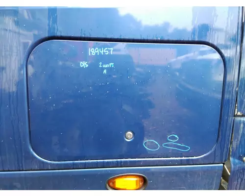 INTERNATIONAL PROSTAR 122 DOOR, COMPARTMENT
