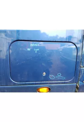 INTERNATIONAL PROSTAR 122 DOOR, COMPARTMENT