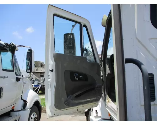 INTERNATIONAL PROSTAR 122 DOOR ASSEMBLY, FRONT