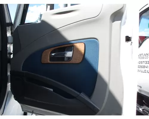 INTERNATIONAL PROSTAR 122 DOOR ASSEMBLY, FRONT