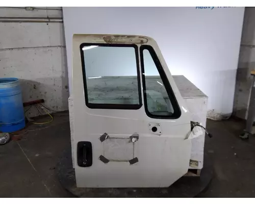 INTERNATIONAL PROSTAR 122 DOOR ASSEMBLY, FRONT