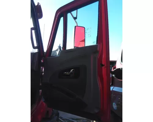 INTERNATIONAL PROSTAR 122 DOOR ASSEMBLY, FRONT