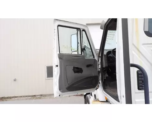 INTERNATIONAL PROSTAR 122 DOOR ASSEMBLY, FRONT