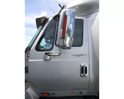 INTERNATIONAL PROSTAR 122 DOOR ASSEMBLY, FRONT