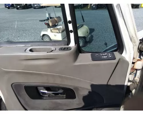 INTERNATIONAL PROSTAR 122 DOOR ASSEMBLY, FRONT