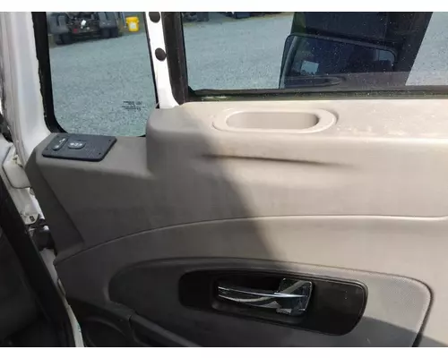 INTERNATIONAL PROSTAR 122 DOOR ASSEMBLY, FRONT