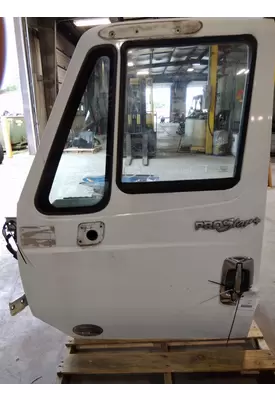INTERNATIONAL PROSTAR 122 DOOR ASSEMBLY, FRONT