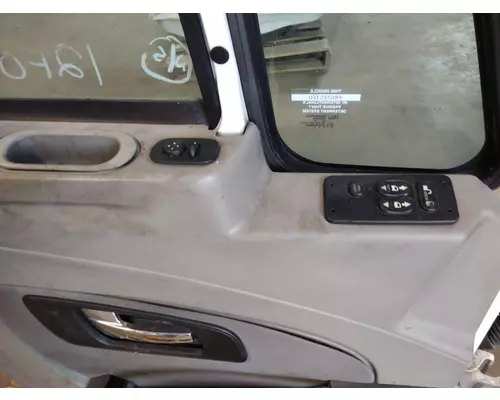 INTERNATIONAL PROSTAR 122 DOOR ASSEMBLY, FRONT