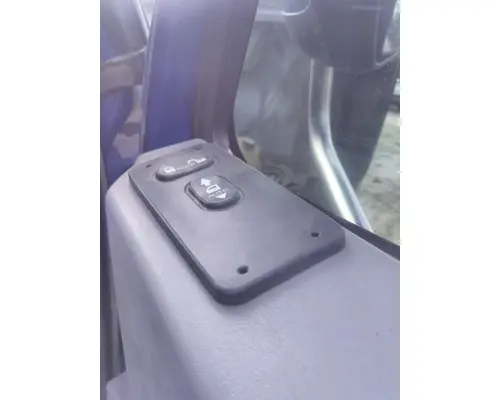 INTERNATIONAL PROSTAR 122 DOOR ELECTRICAL SWITCH