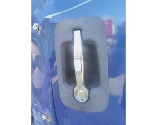 INTERNATIONAL PROSTAR 122 DOOR HANDLE