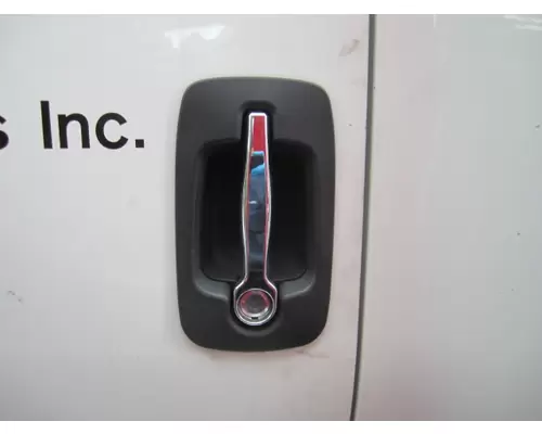 INTERNATIONAL PROSTAR 122 DOOR HANDLE