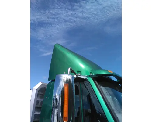 INTERNATIONAL PROSTAR 122 FAIRING, WIND DEFLECTOR ROOF
