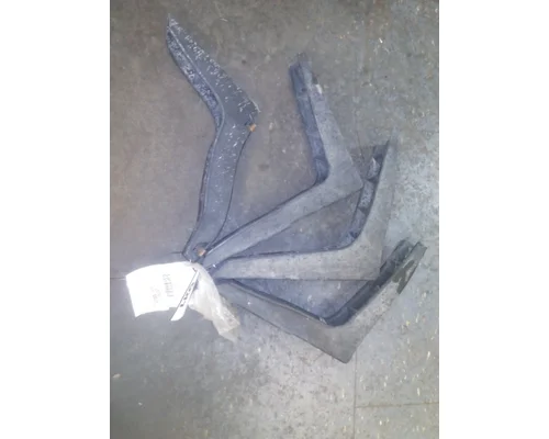 INTERNATIONAL PROSTAR 122 FAIRING BRACKET/MOUNT
