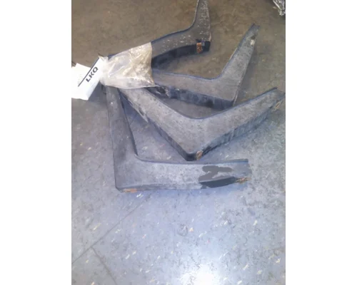INTERNATIONAL PROSTAR 122 FAIRING BRACKETMOUNT