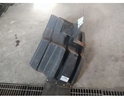 INTERNATIONAL PROSTAR 122 FENDER, SPLASH SHIELDGUARD