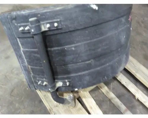 INTERNATIONAL PROSTAR 122 FENDER ASSEMBLY, REAR