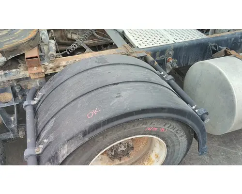 INTERNATIONAL PROSTAR 122 FENDER ASSEMBLY, REAR