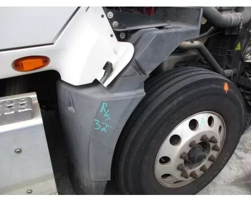 INTERNATIONAL PROSTAR 122 FENDER EXTENSION