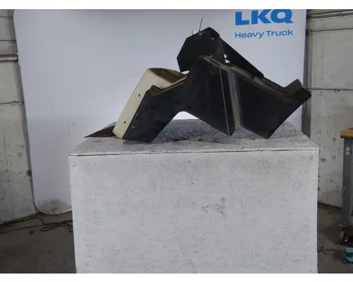 INTERNATIONAL PROSTAR 122 FENDER EXTENSION