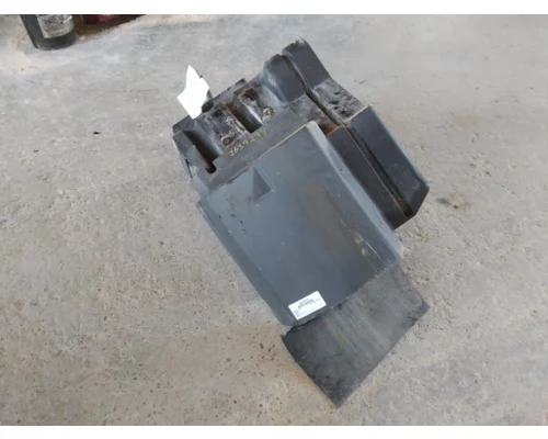 INTERNATIONAL PROSTAR 122 FENDER EXTENSION