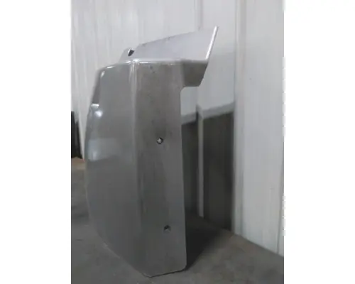 INTERNATIONAL PROSTAR 122 FENDER EXTENSION