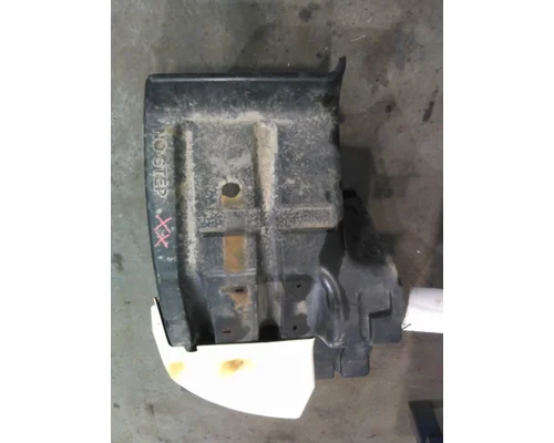 INTERNATIONAL PROSTAR 122 FENDER EXTENSION