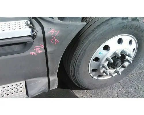 INTERNATIONAL PROSTAR 122 FENDER EXTENSION