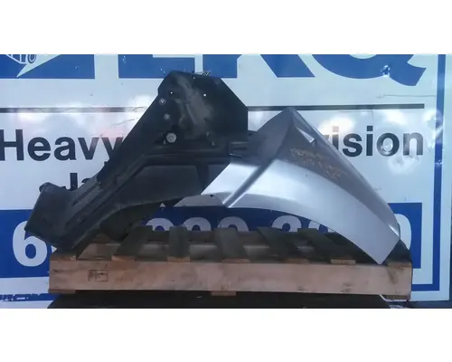 INTERNATIONAL PROSTAR 122 FENDER EXTENSION
