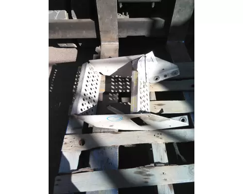 INTERNATIONAL PROSTAR 122 FRAME STEP
