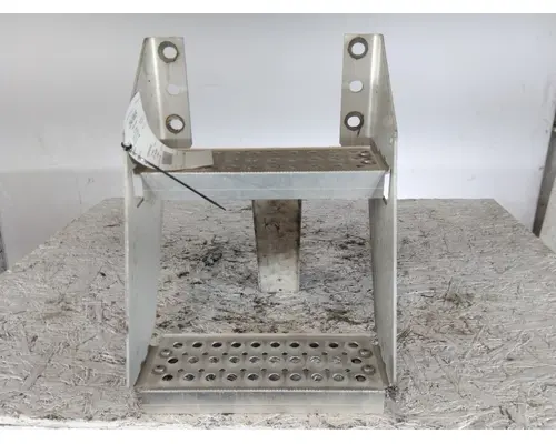 INTERNATIONAL PROSTAR 122 FRAME STEP