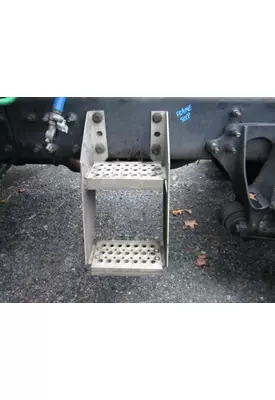 INTERNATIONAL PROSTAR 122 FRAME STEP