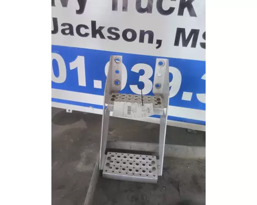 INTERNATIONAL PROSTAR 122 FRAME STEP