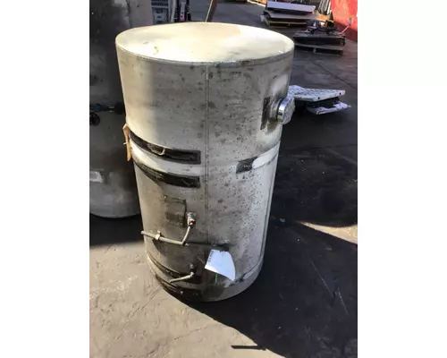 INTERNATIONAL PROSTAR 122 FUEL TANK