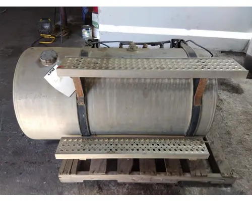 INTERNATIONAL PROSTAR 122 FUEL TANK