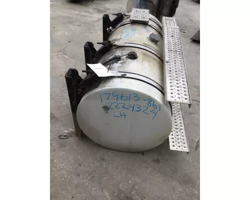 INTERNATIONAL PROSTAR 122 FUEL TANK