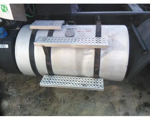 INTERNATIONAL PROSTAR 122 FUEL TANK