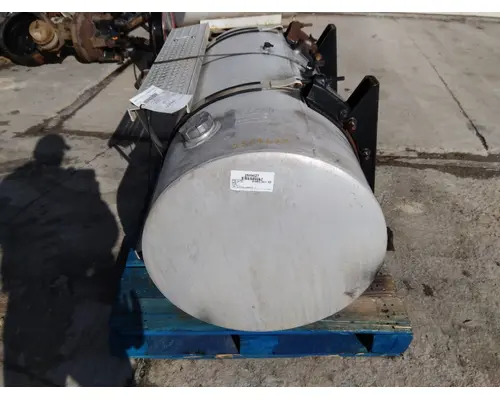 INTERNATIONAL PROSTAR 122 FUEL TANK