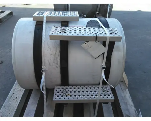 INTERNATIONAL PROSTAR 122 FUEL TANK